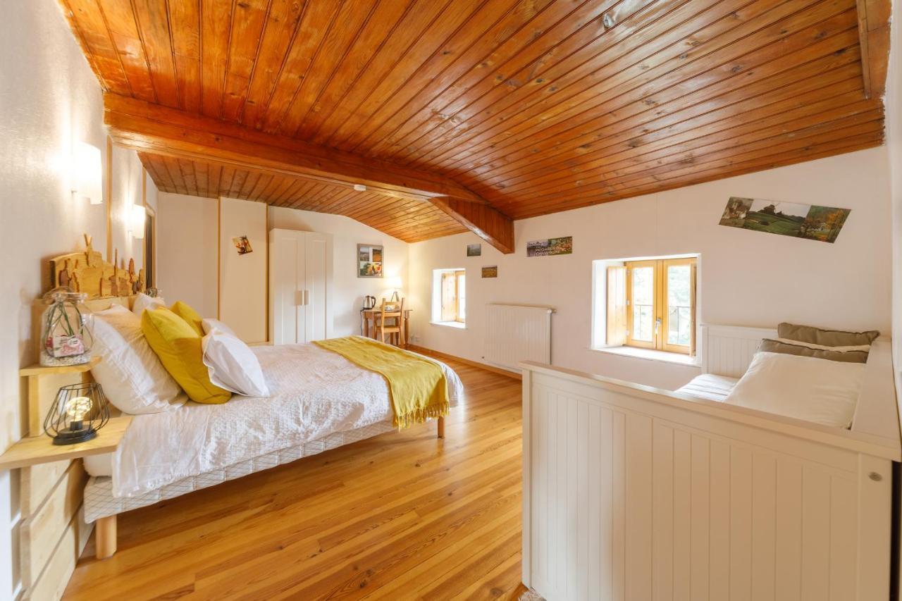 Le Fournia Bed and Breakfast Grandrif Eksteriør billede